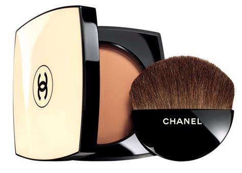 chanel les beiges powder compact.